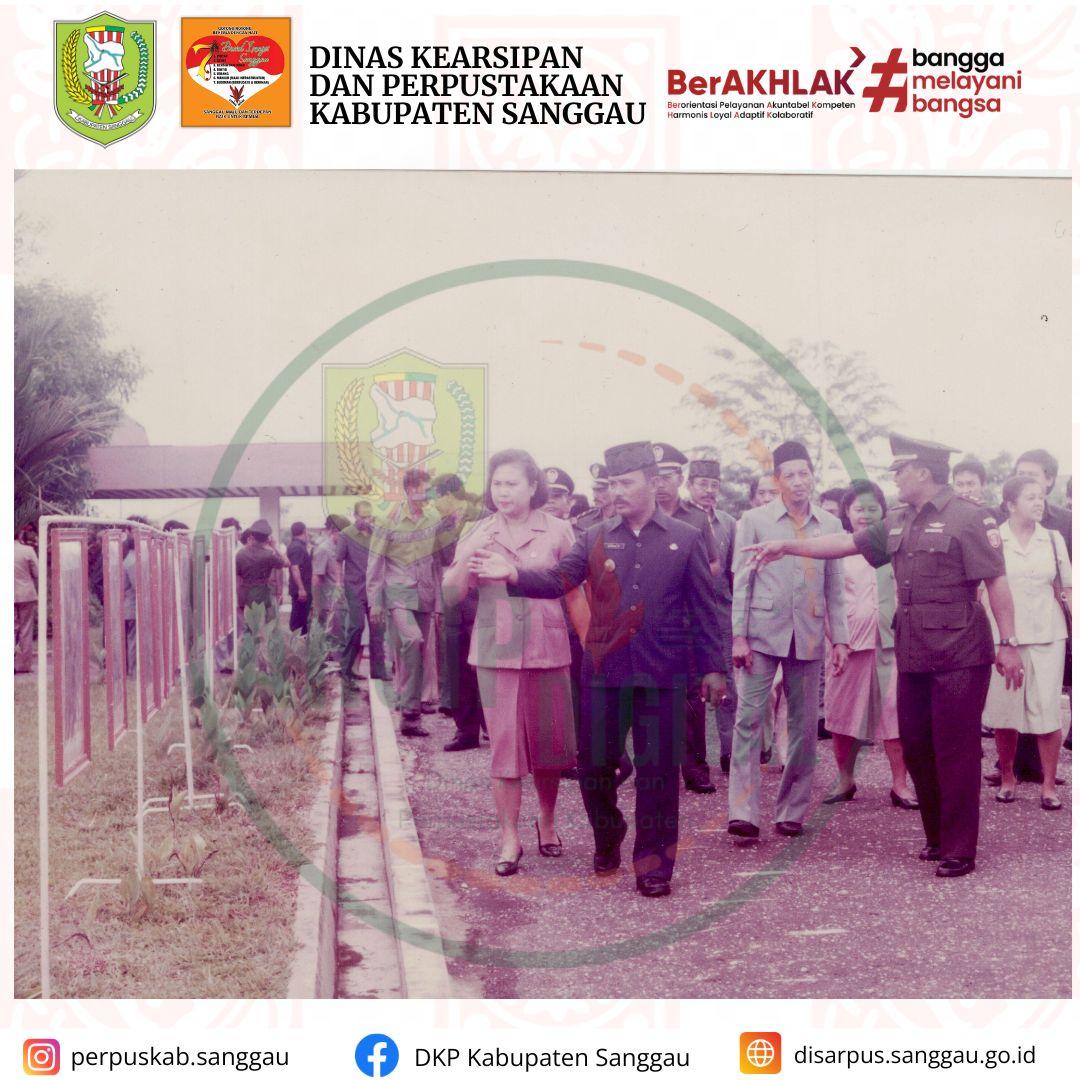 Potret Bupati Kepala Daerah Tingkat II Kol. Inf. H. Baisuni Z.A